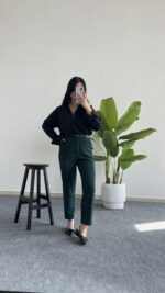 Betty Beli Lastikli Crep Pantolon -Yeşil - Görsel 5