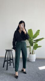 Betty Beli Lastikli Crep Pantolon -Yeşil