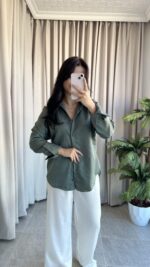 Eyra Oversize Pamuk Saten Gömlek Haki - Görsel 4