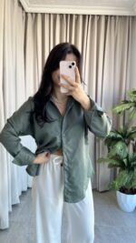 Eyra Oversize Pamuk Saten Gömlek Haki - Görsel 2