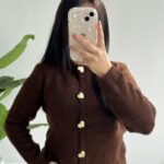 Gold Kalp Düğmeli Triko Hırka - Acı Kahve