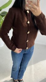 Gold Kalp Düğmeli Triko Hırka - Acı Kahve - Görsel 3