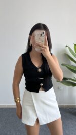 Güneş Aksesuarlı Bluz - Siyah