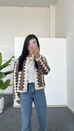 Kardena Baklava Desen Sakallı Hırka - Kahve