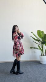 Kemerli Kruvaze Yaka Çiçekli Şifon Elbise - Kırmızı - Görsel 4