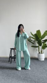 Lenora Gold Düğme Detaylı Yeşil Salaş Takım - Görsel 3