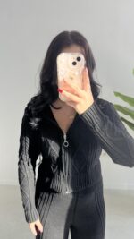 Örgü Desen Kapüşonlu Triko Takım - Siyah - Görsel 5