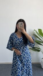 Oria Papatya Desenli Çan Elbise - Mavi - Görsel 2