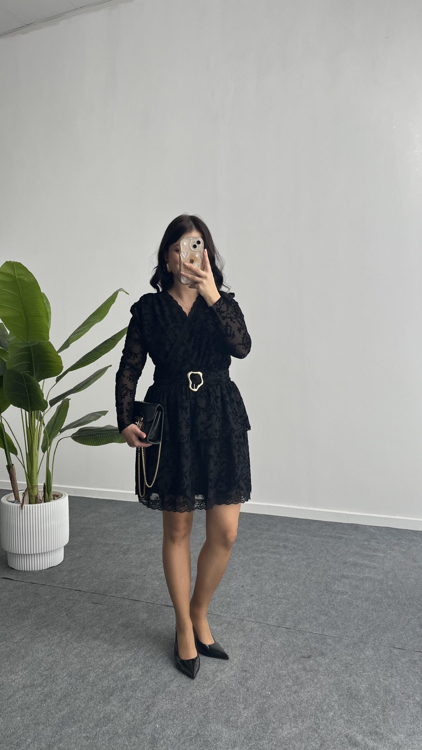 ovara-flok-baskili-elbise-siyah-c9731c.jpeg Ovara Flok Baskılı Elbise - Siyah - Görsel 1