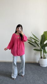 Pamira Gold Düğmeli Asansör Kol Oversize Gömlek - Pembe - Görsel 6