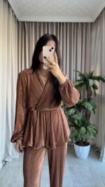 Verona Kruvaze Tarçın Piliseli Takım - Görsel 2