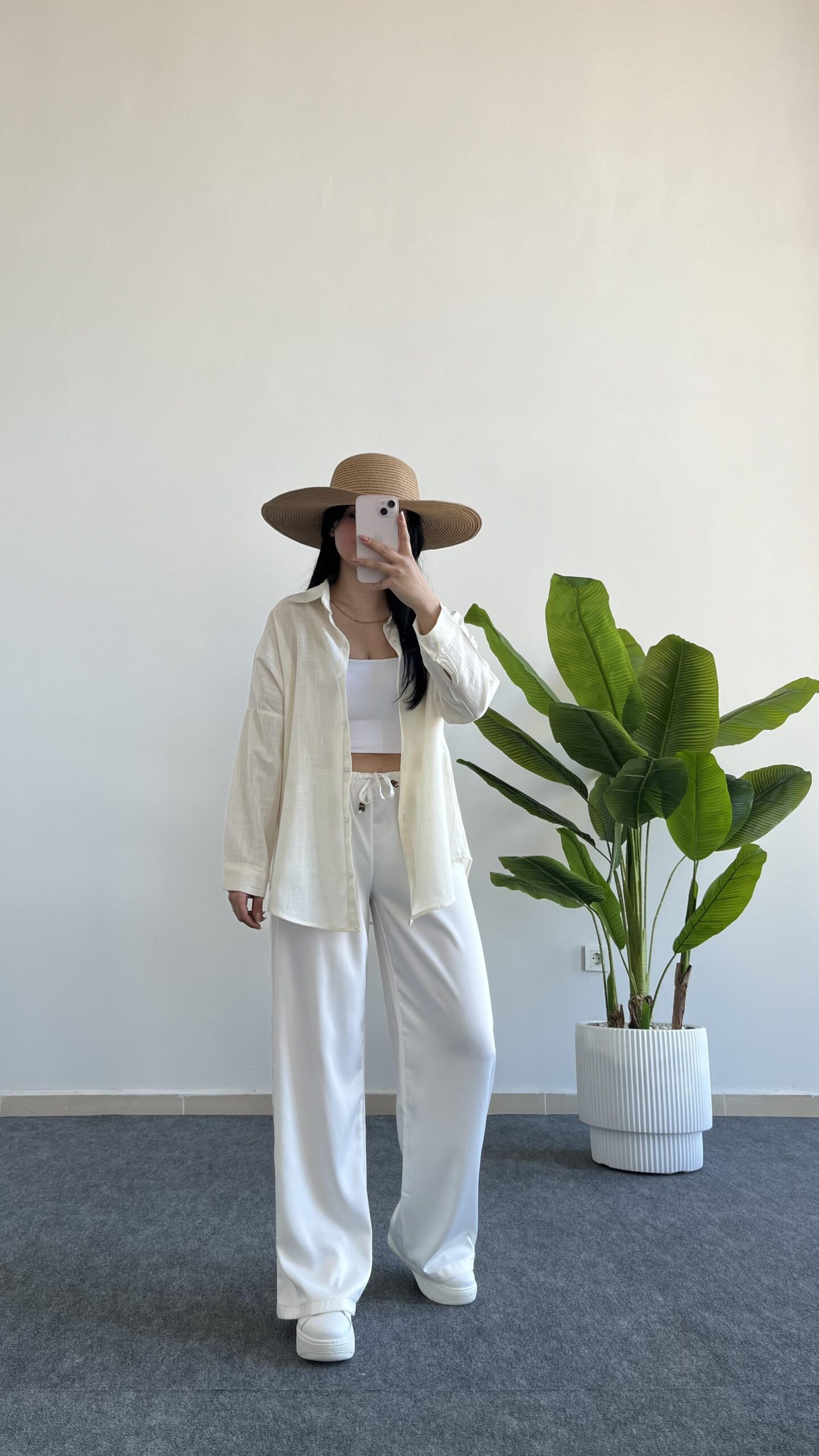 yonca-keten-gomlek-ekru-b65a-.jpeg Yonca Keten Gömlek - Ekru - Görsel 1